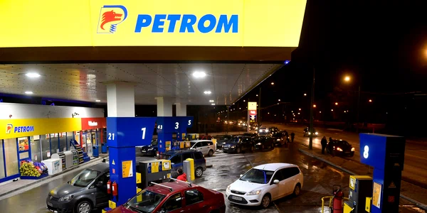 Benzinărie - combustibil - motorina - benzina - pompa FOTO Inquam Photos / Alex Nicodim