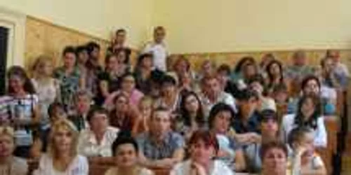 Profesorii din Turnu Măgurele nu şi-au primit salariile (Foto arhivă)