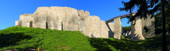 Cetatea Neamtului shutterstock 98930363 jpg jpeg