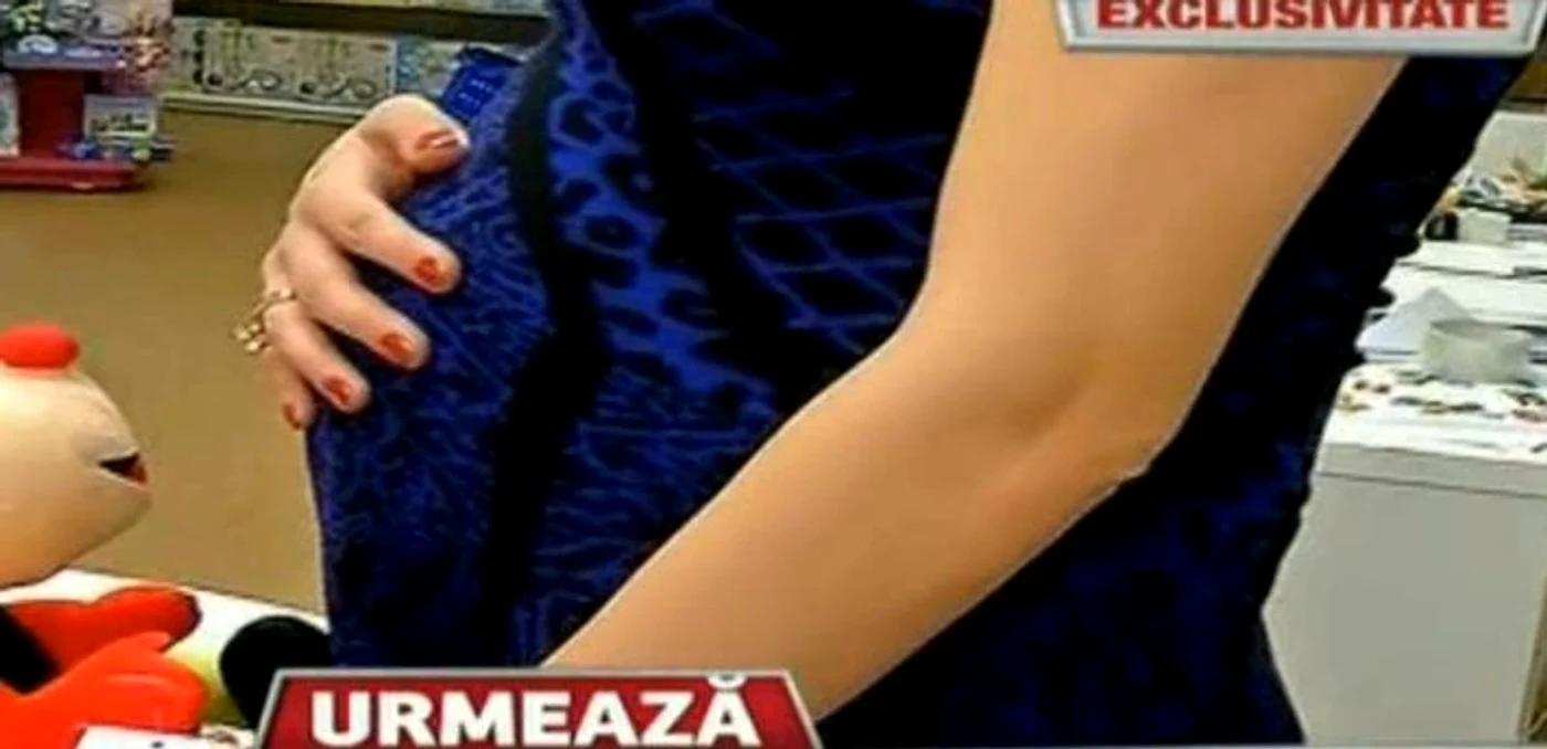 Aşa arată burtica Valentinei Pelinel