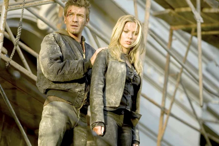 
    Sâmbătă, de la ora  21.30, va fi difuzat  filmul “Insula”  cu Scarlett  Johansson şi  Ewan McGregor  în rolurile  principale  