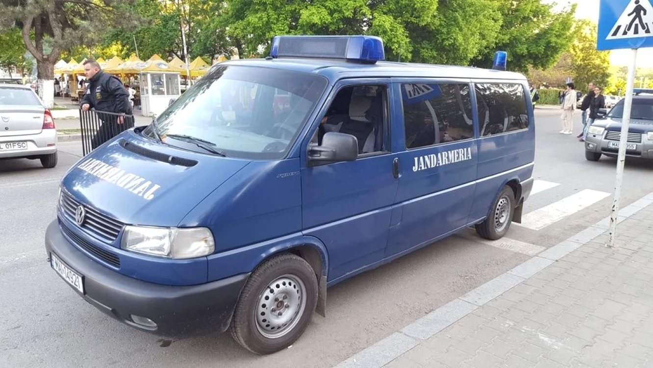Peste 400 de misiuni pentru jandarmi în luna noiembrie 2016 FOTO Adevărul