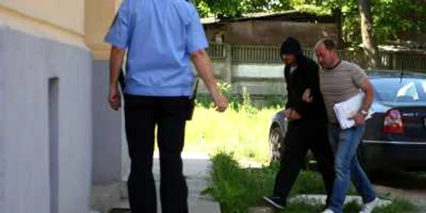 Cazul tânărului agresor a fost preluat de un procuror. Foto: Adevărul