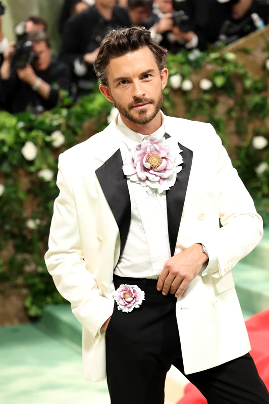 Jonathan Bailey, GettyImages