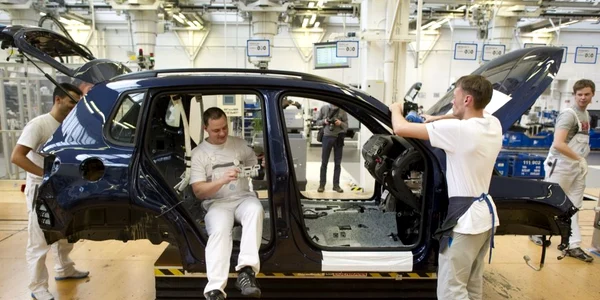 volkswagen uzina fabrica masini germania FOTO Reuters