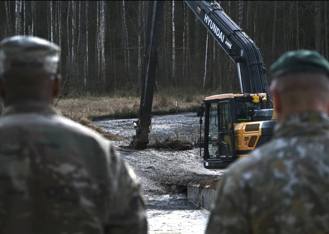 Al patrulea soldat american găsit decedat. FOTO: Christopher Saundersn/US Army/AP