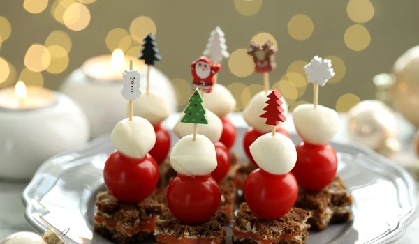 Tartine cu somon Sursa foto shutterstock 2644013155 jpg