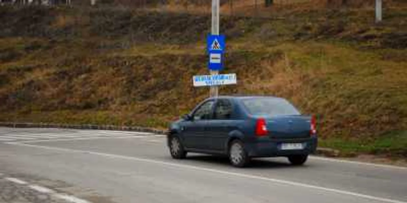 La secţia 117 nu s-au purtat măşti de protecţie. Foto: Bogdan Crăciun