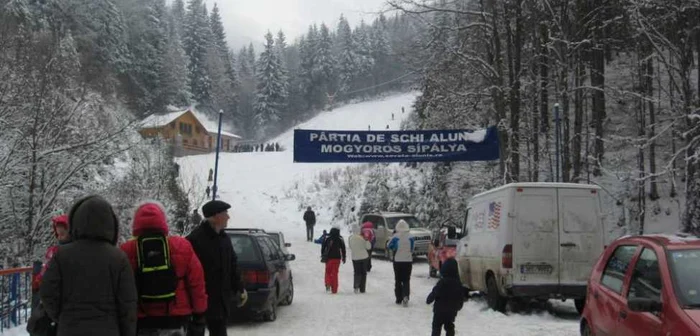Pârtia Aluniş este de dificultate medie, pentru adulţi (foro: amfostacolo.ro)