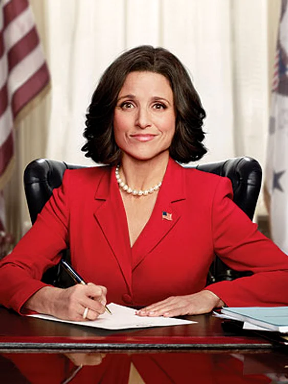 Pentru rolul din serialul „Veep”, Julia Louis Dreyfus a adoptat un stil cu totul diferit
