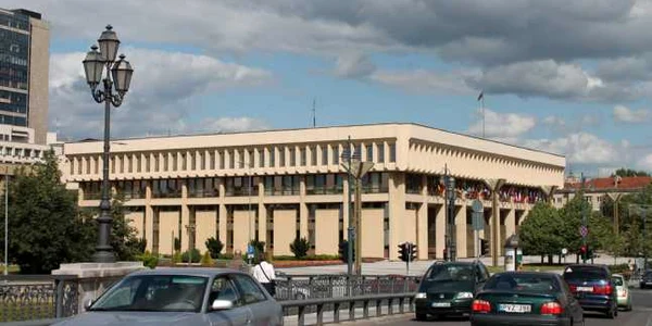 Parlamentul Lituaniei FOTO WikiMedia