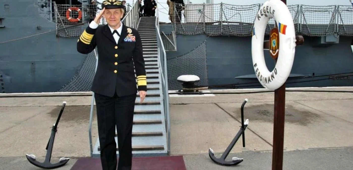 Nora Tyson, viceamiral al Marinei Americane Sursă foto navy.ro
