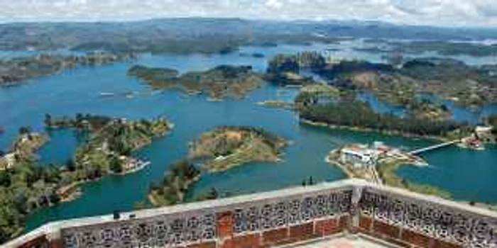 Roca El Peñon de Guatape din Columbia