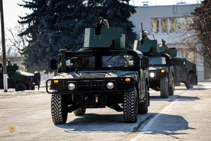 SUA a oferit 29 de vehicule militare Armatei Republicii Moldova. FOTO: Army.md