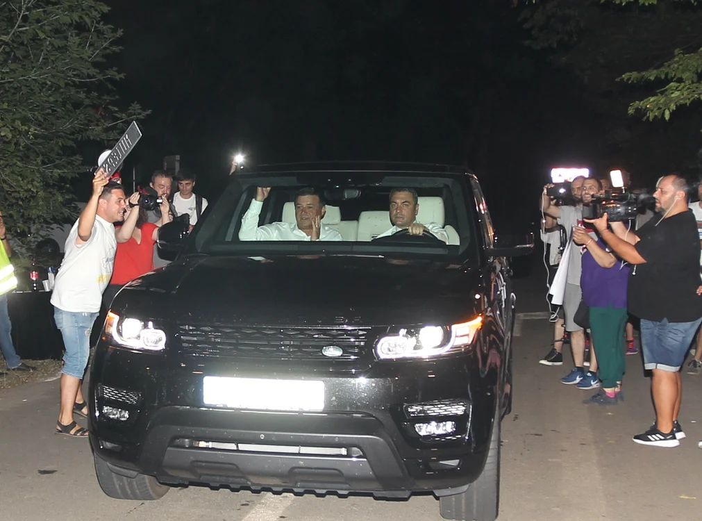 Nicuale Bădălu a venit cu șoferul
