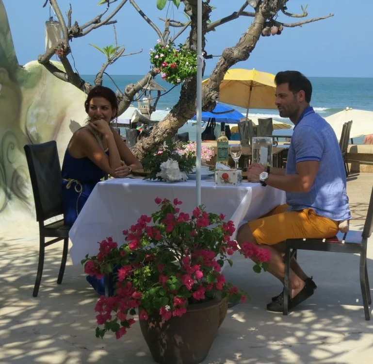 Insula Iubirii. Loredana şi Raul s-au apropiat mult în cele 24 de ore pe care le-au petrecut împreună