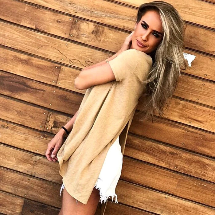 Diana Munteanu tot mai sexy (14) jpeg