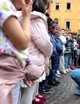 Kate a vorbit cu copiii în Italia, Profimedia (2) jpg