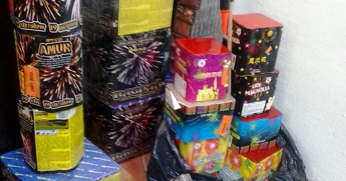 O parte a articolelor pirotehnice confiscate Foto:IPJ Călăraşi