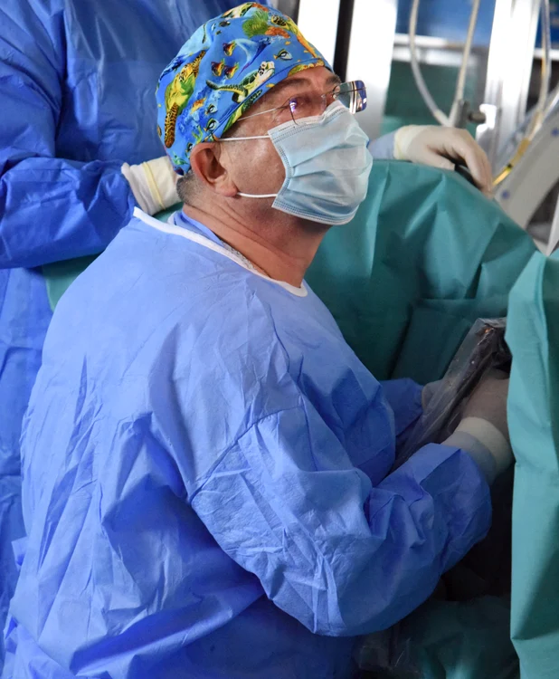 Conf. Dr. Marcian Manu