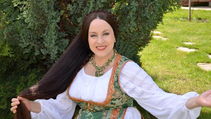 Maria Dragomiroiu împlinește 70 de ani / foto: social media