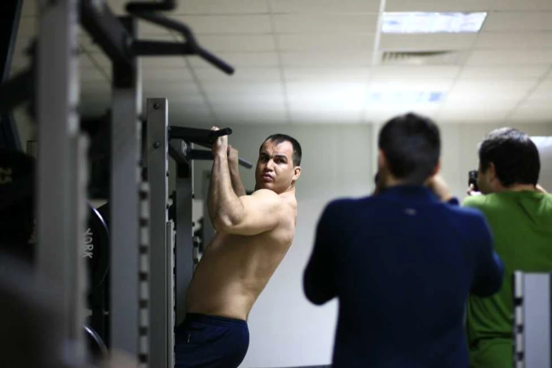 Rugbyştii români au pozat pentru un calendar * Foto: Petrică Tănase