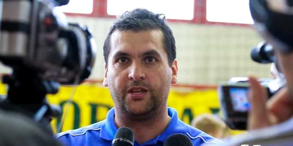 dan fleseriu