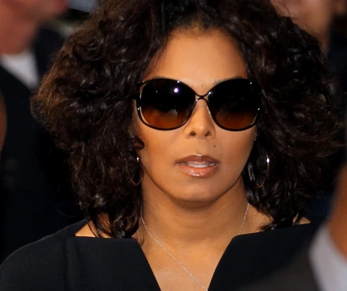 Burtica lui Janet Jackson a luat proporții serioaseFoto captură foto/Youtube