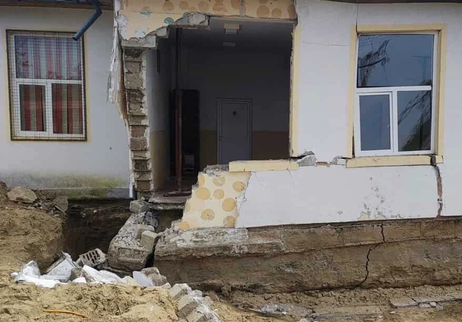 Puțin a lipsit să se întâmple o tragedie. FOTO Ora de Tulcea