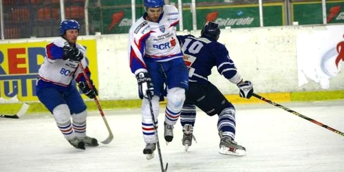 Ciucanii au făcut scor pe patinoarul Mihai Flamaropol