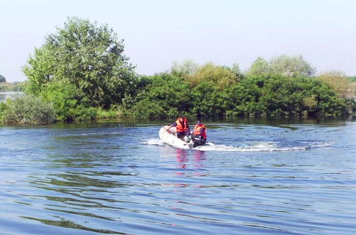 Tânărul înecat este căutat şi acum şi de lucrătorii ISU Gorj