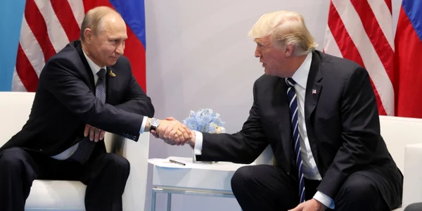 Întâlnirea dintre Vladimir Putin şi Donald Trump la Summitul G20 / FOTO EPA / 7 iul 2017