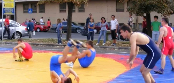 Oradea: Concurs de lupte greco-romane