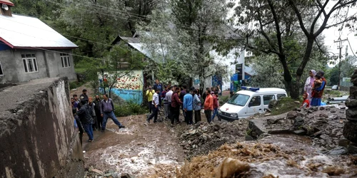 inundatii india iulie 2023 Foto EPA EFE jpg