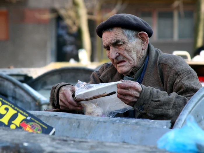 Victima era agresată deseori de feciorul său. FOTO Arhivă Adevărul