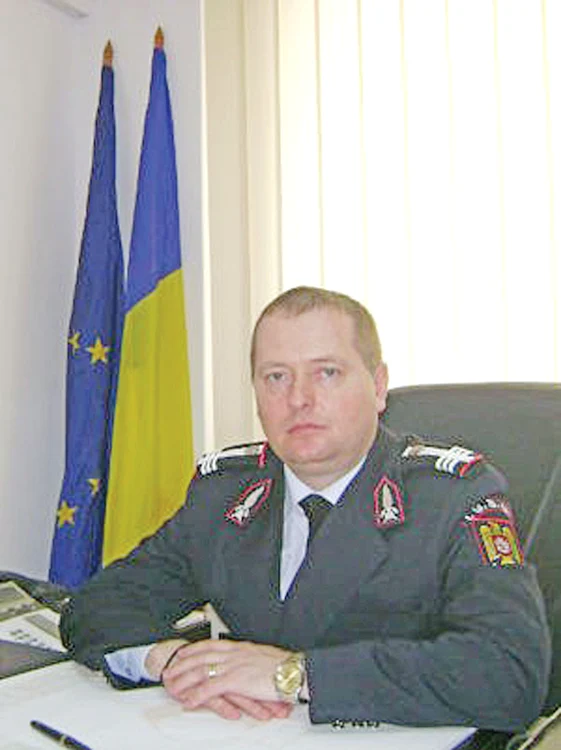 Colonelul  Dan Hoffman