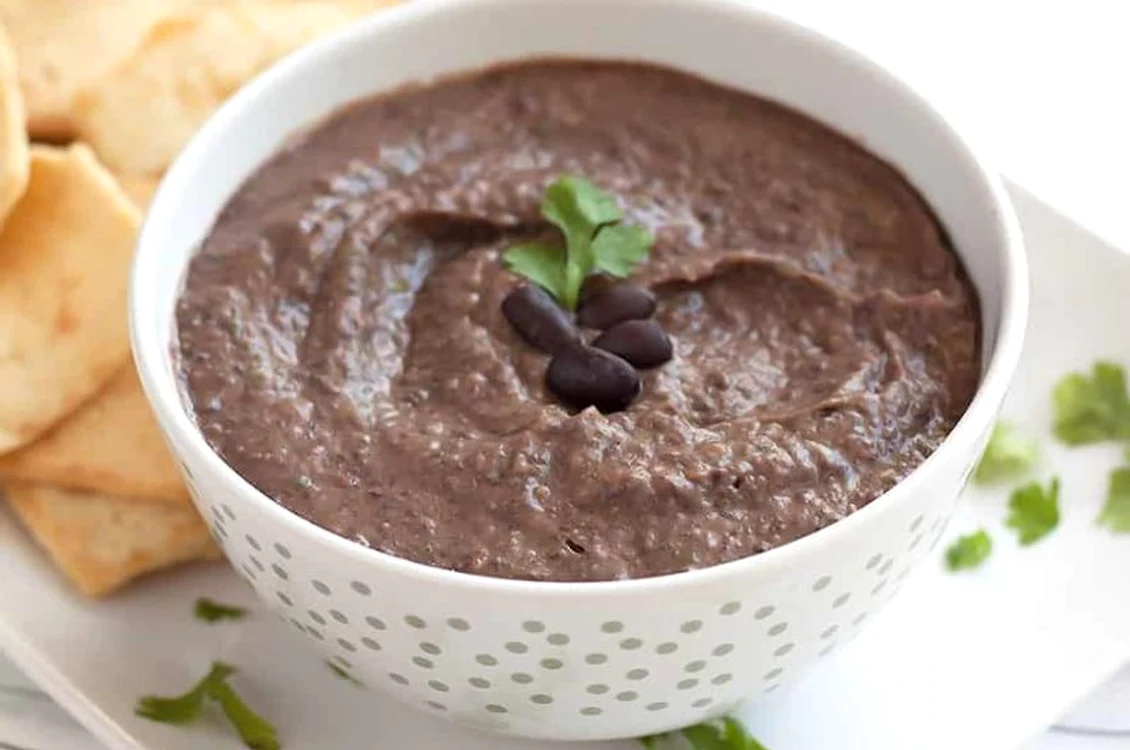 humus din fasole neagra jpeg
