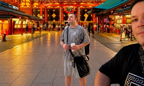 Raoul a fost în Asia timp de o lună
