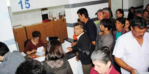 20.000 de familii au beneficiat iarna trecută de ajutoare pentru lemne, gaz sau căldură 