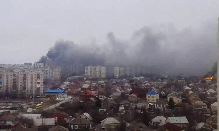 Oraşul-port ucrainean Mariupol, situat pe malul Mării Azov, este obiectivul noii ofensive a forţelor separatiste din Donbass. FOTO: hotnews.ro