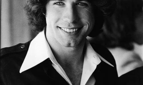 viata lui john travolta 1975 jpeg