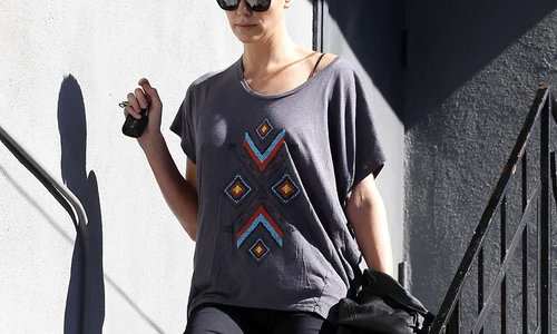 charlize theron jpeg
