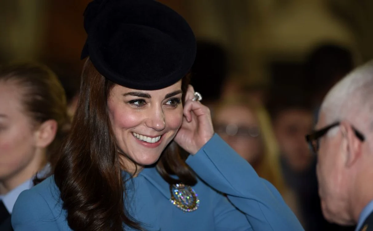 
    Kate Middleton a fost dur atacată pentru stilul eiFoto: Getty  