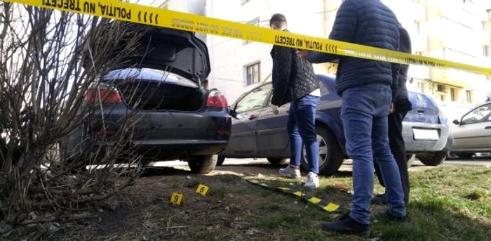 Maşina din care a fost furată punga cu cei 200.000 de euro. FOTO: Oana Şlemco