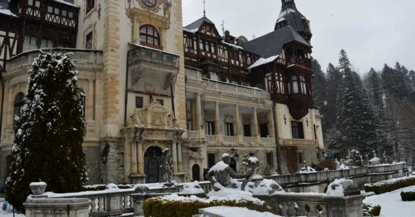 Castelul Peleş este un loc încărcat de legede. FOTO Dana Mihai