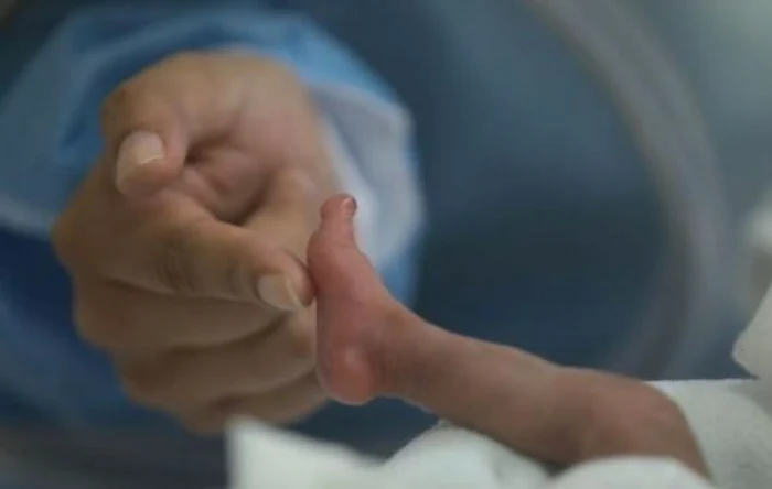 Doi copii au fost încurcați la maternitate Arhivă Adevărul