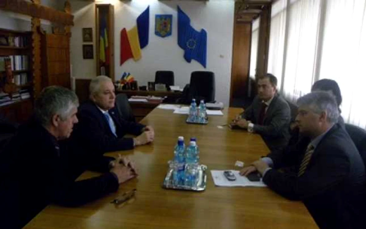 Reprezentanţii firmei au avut astăzi o întâlnire cu prefectul Eugeniu Avram