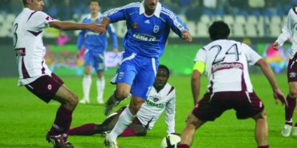 Spase Dilevski (în albastru) este un jucător de bază al Ştiinţei