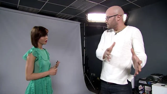 Mihai Bendeac şi Andreea Popescu s-au întâlnit şi la o şedinţă foto. (Foto: Antena 1)