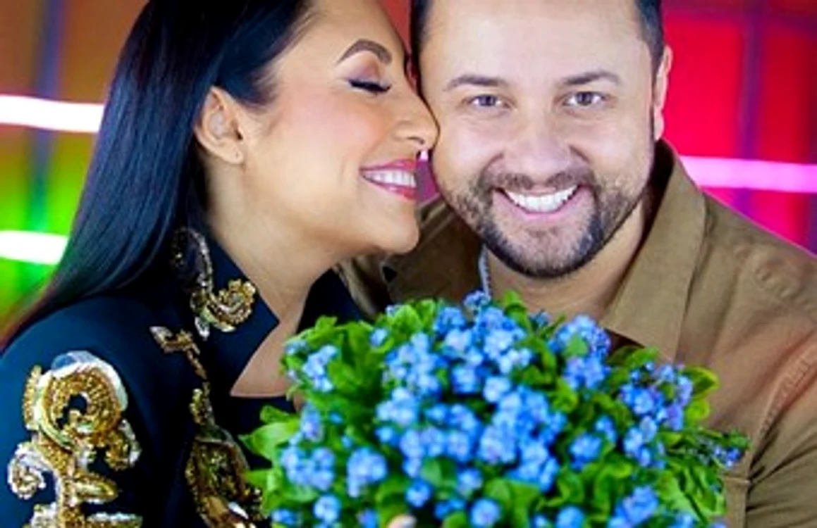 
    Sunt căsătoriţi de 10 ani, dar se iubesc ca în prima ziFoto:Arhivă personală  